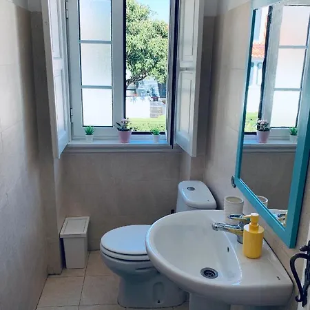 Gama House R4 בית הארחה